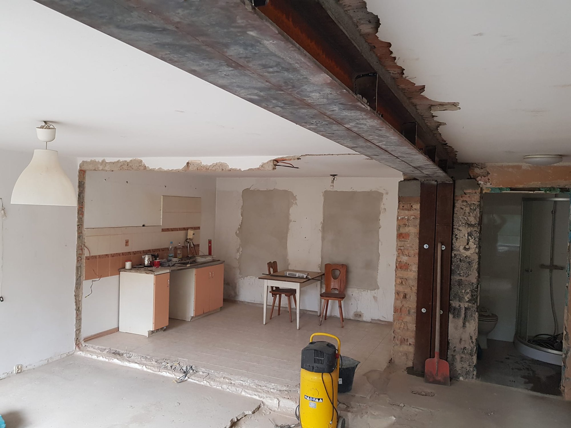 Kernbohrung für Leitungen